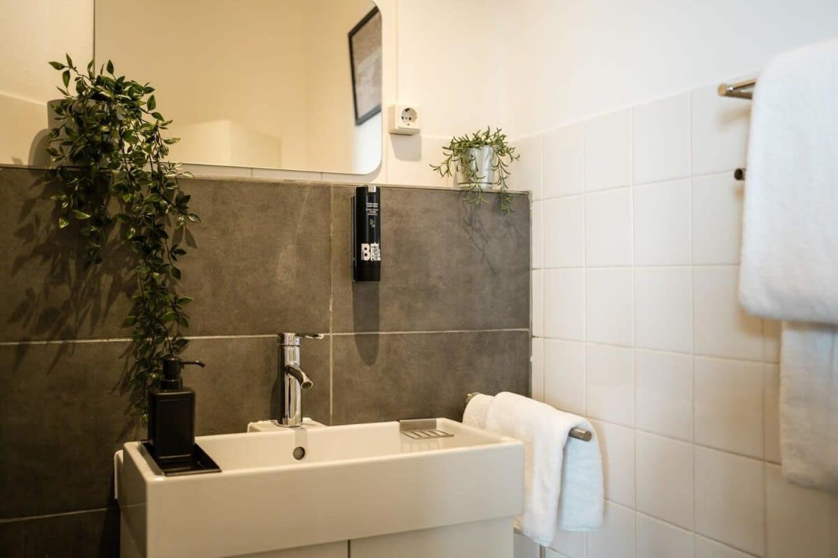 Industrial Loft In Berlin Mitte Lejlighed Eksteriør billede